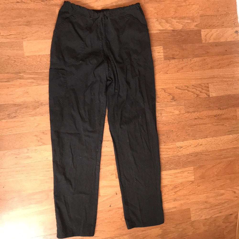 Scrub bottoms